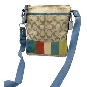 Coach Beige Blue Jacquard Hamptons Weekend Multicolor Stripe Swingpack Crossbody